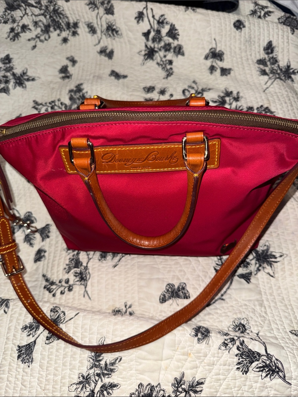 Dooney & Bourke genuine Florentine Vacchetta leather red crossbody purse